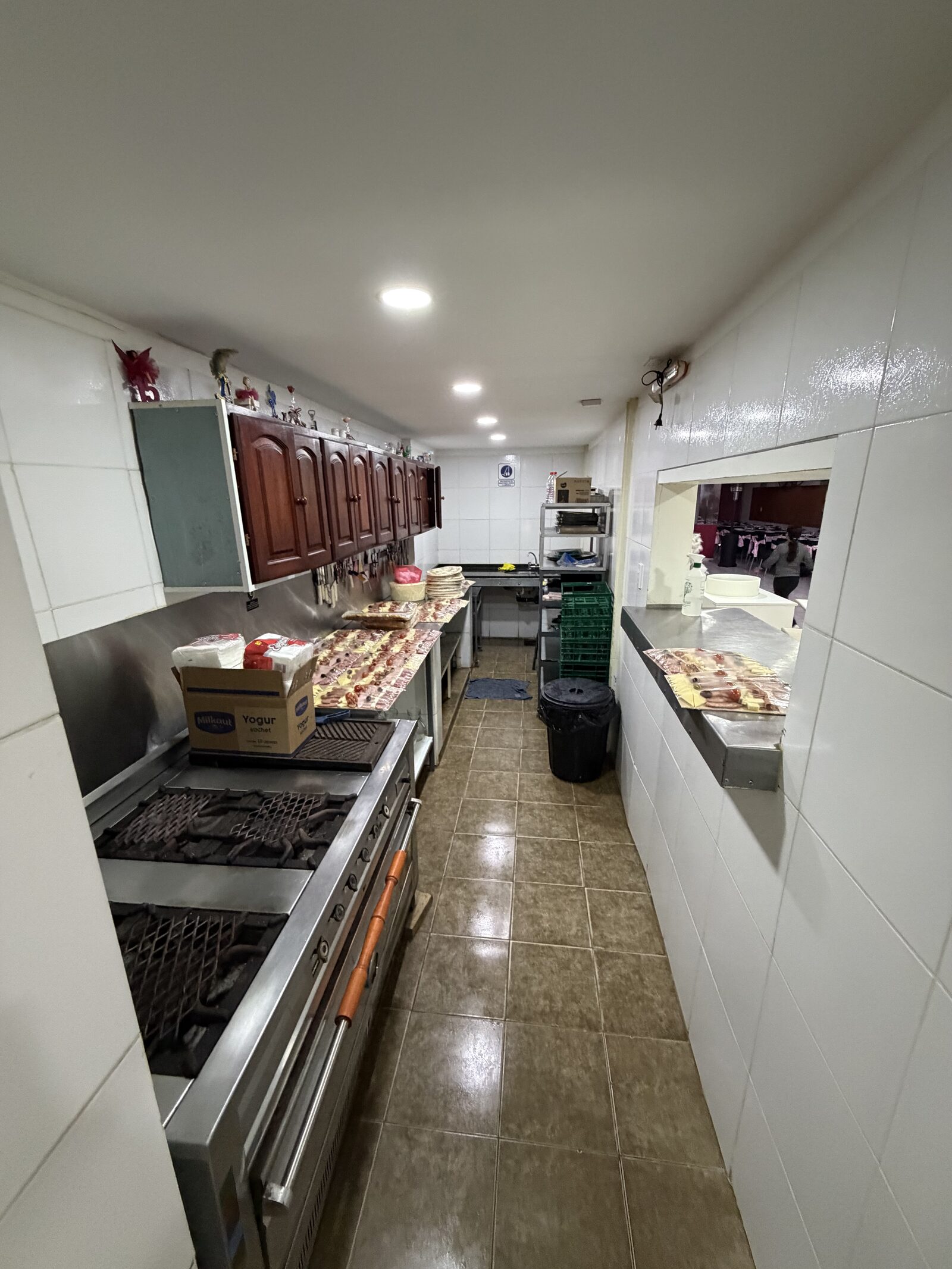 Salón Espacio 23 Doce