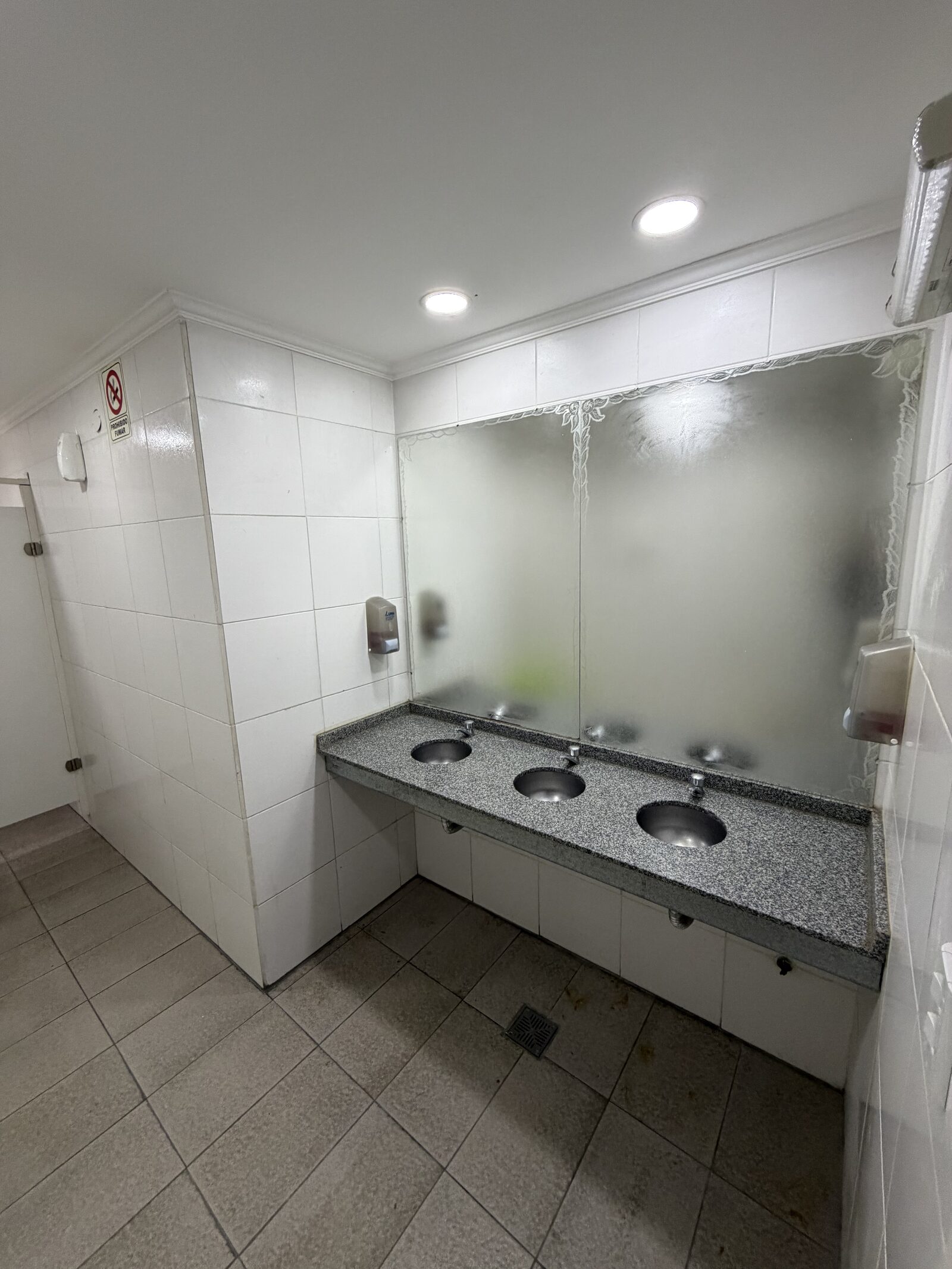 Salón Espacio 23 Doce