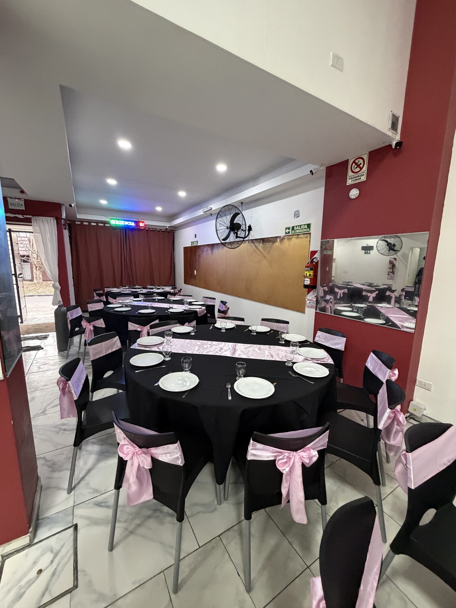 Salón Espacio 23 Doce
