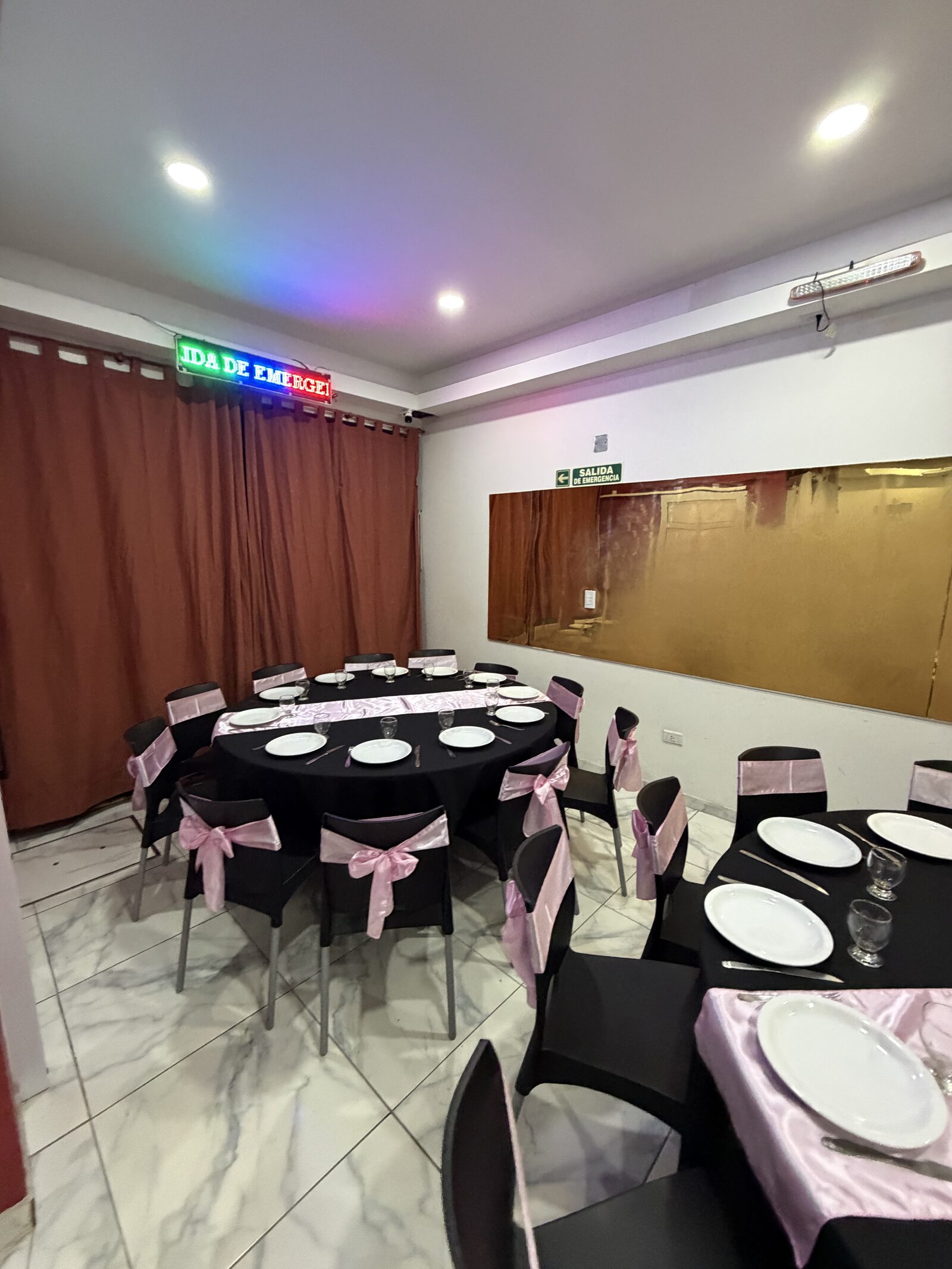Salón Espacio 23 Doce
